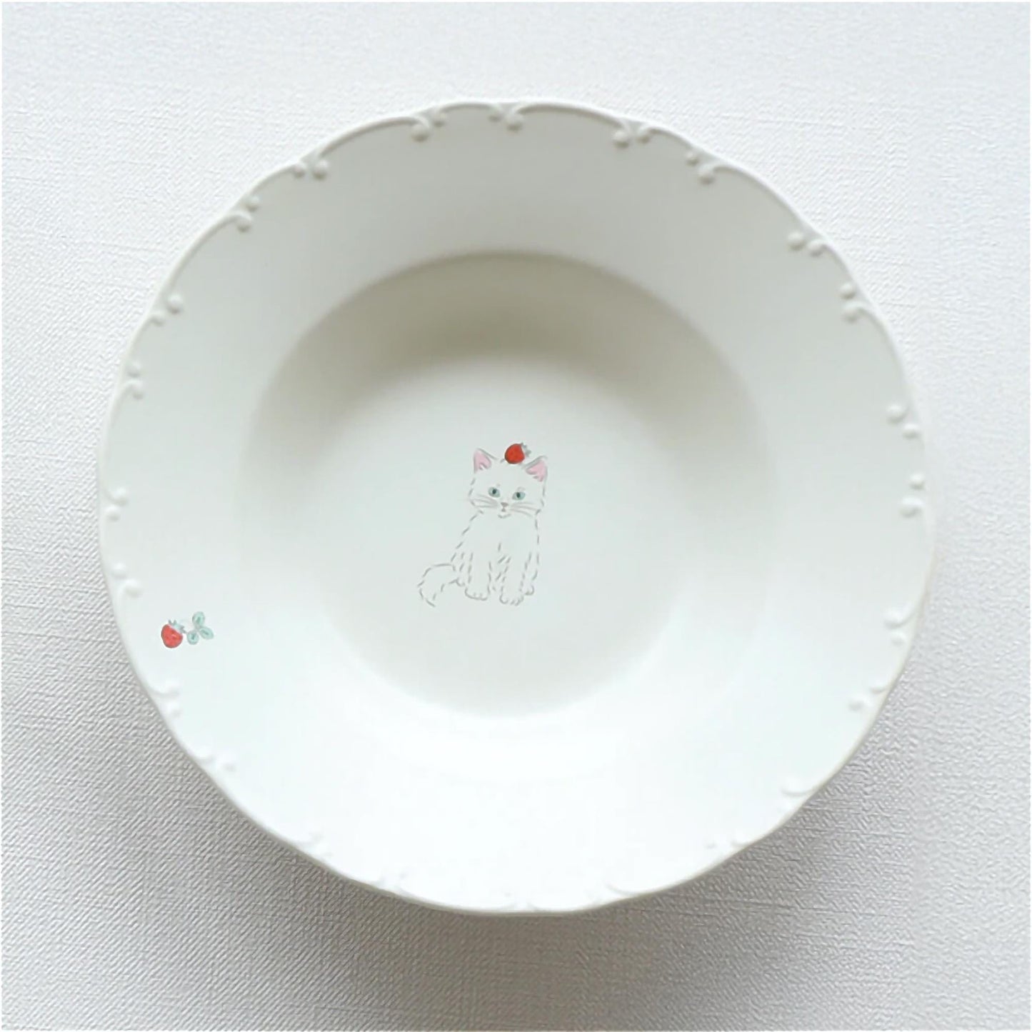 Trio Cat Eco-Friendly Recycled Clay Porcelain Pasta Plate