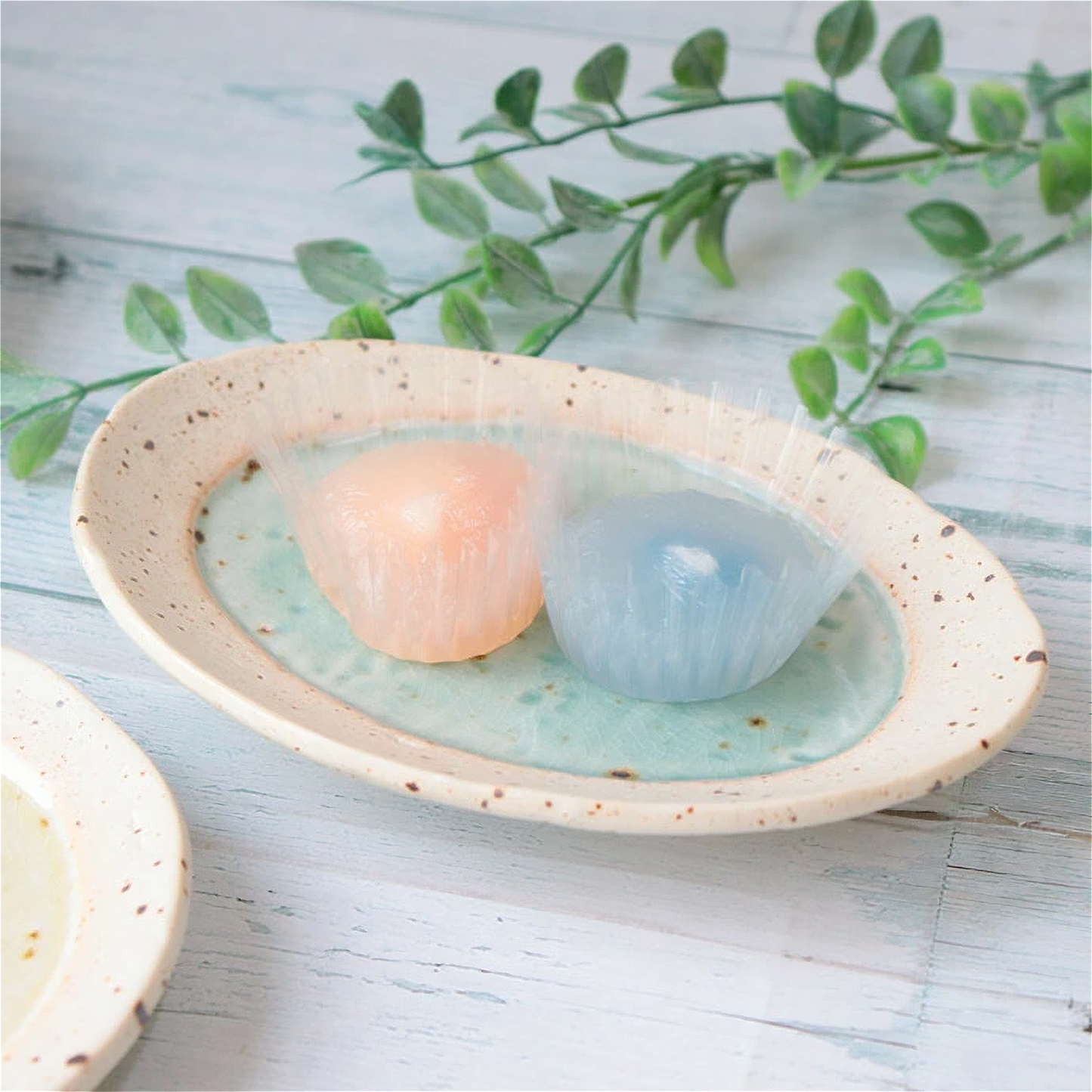 Lake Mino Ware Porcelain Plate - Medium 6.7 in Oval