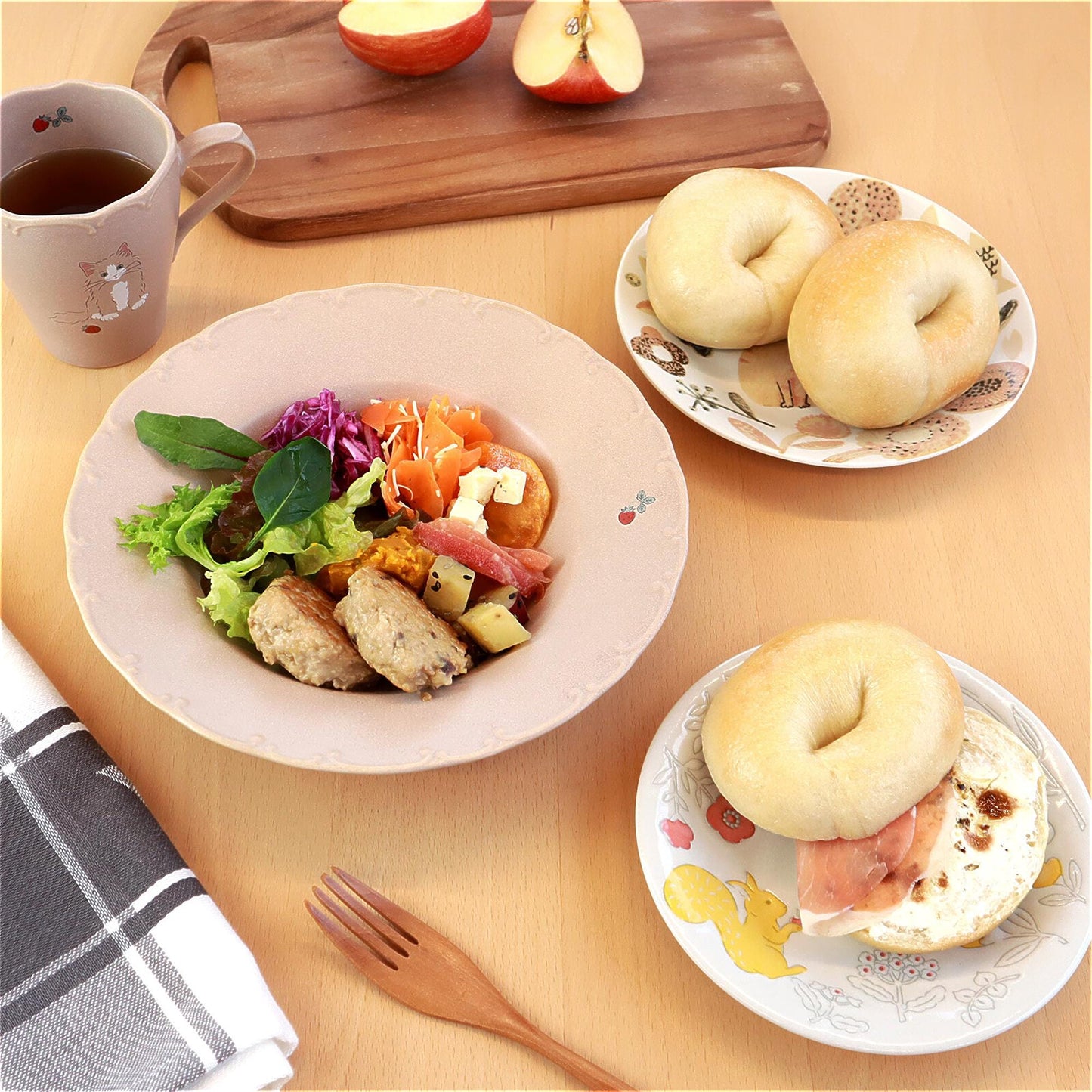 Trio Cat Eco-Friendly Recycled Clay Porcelain Pasta Plate