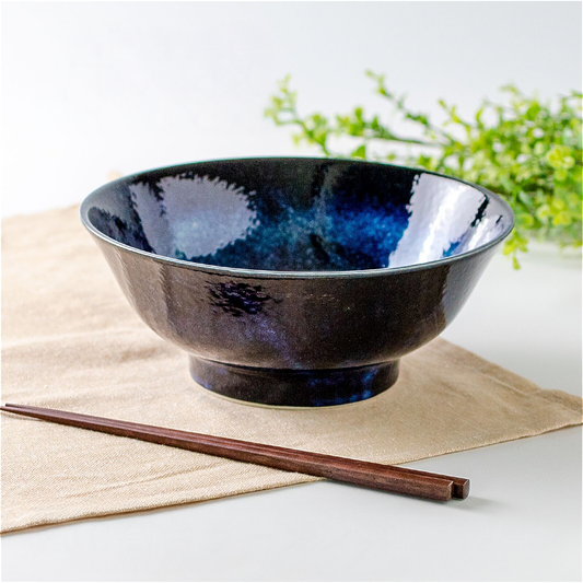 The Sixteen Nights Mino Ware Porcelain 8.3 in Ramen Bowl