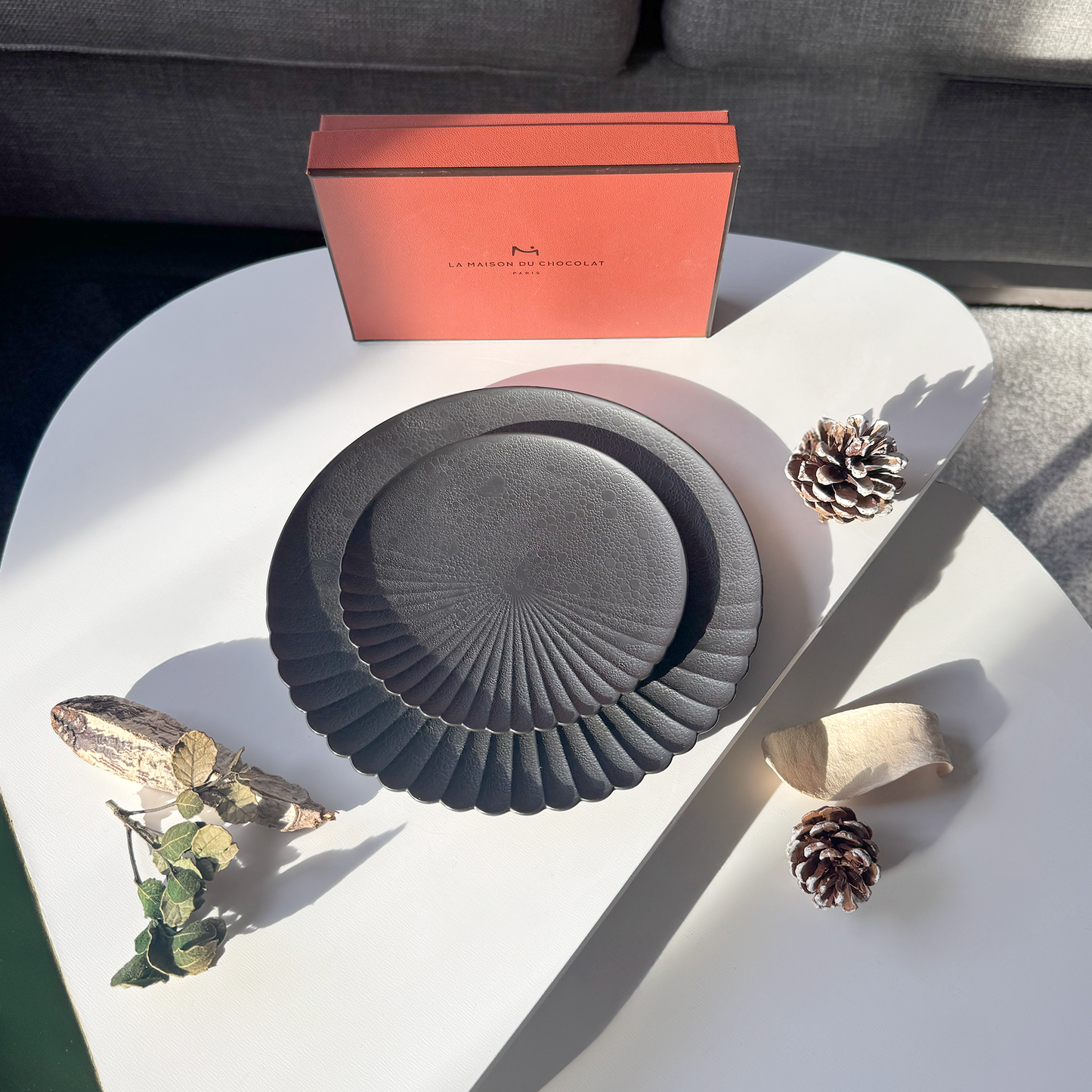 Ocean Bubble Handmade Plate Set - Black