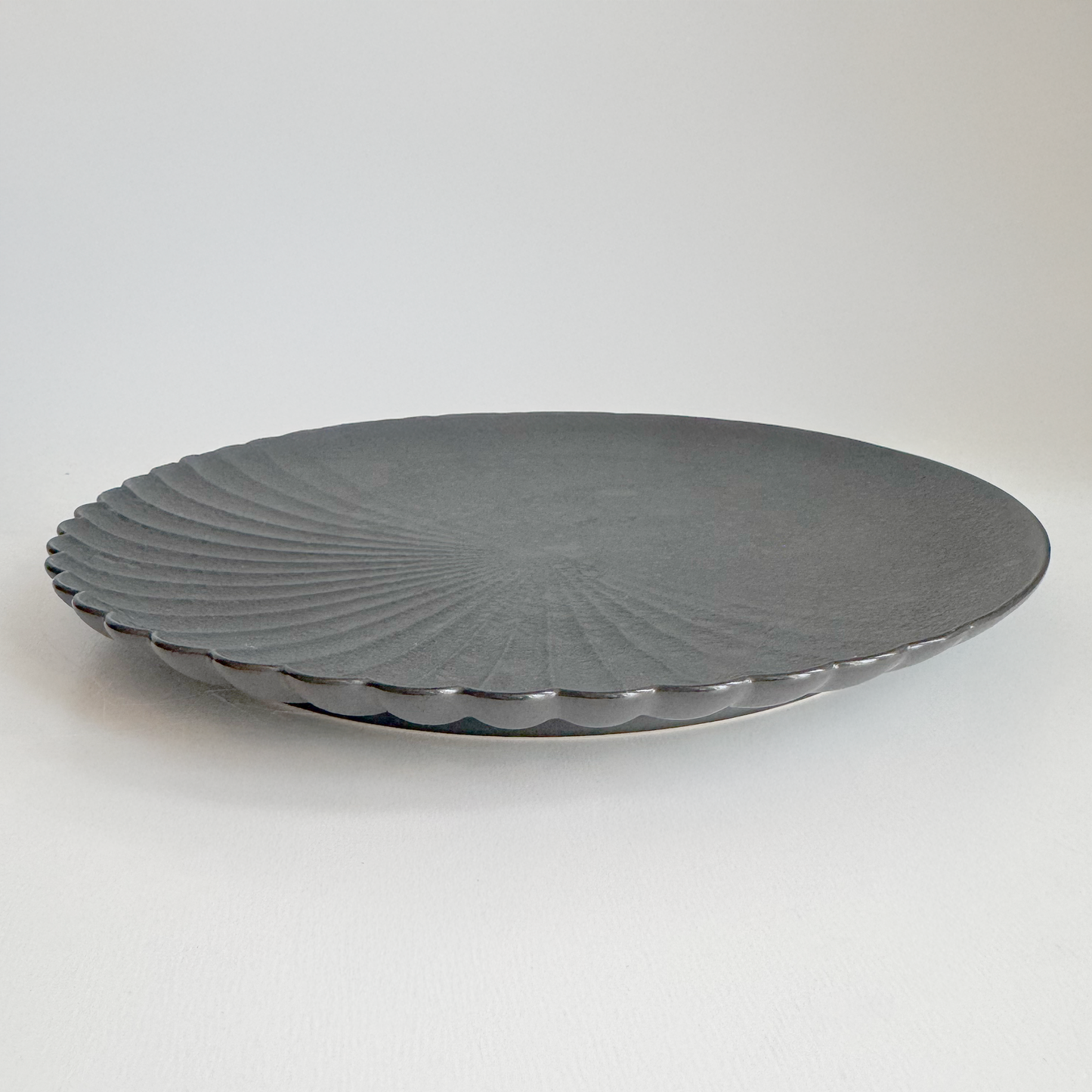 Ocean Bubble Handmade Plate Set - Black