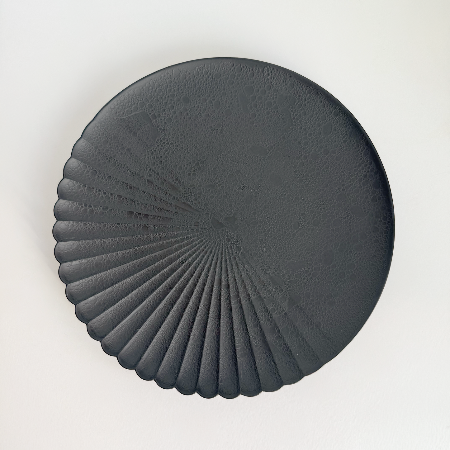 Ocean Bubble Handmade Plate Set - Black