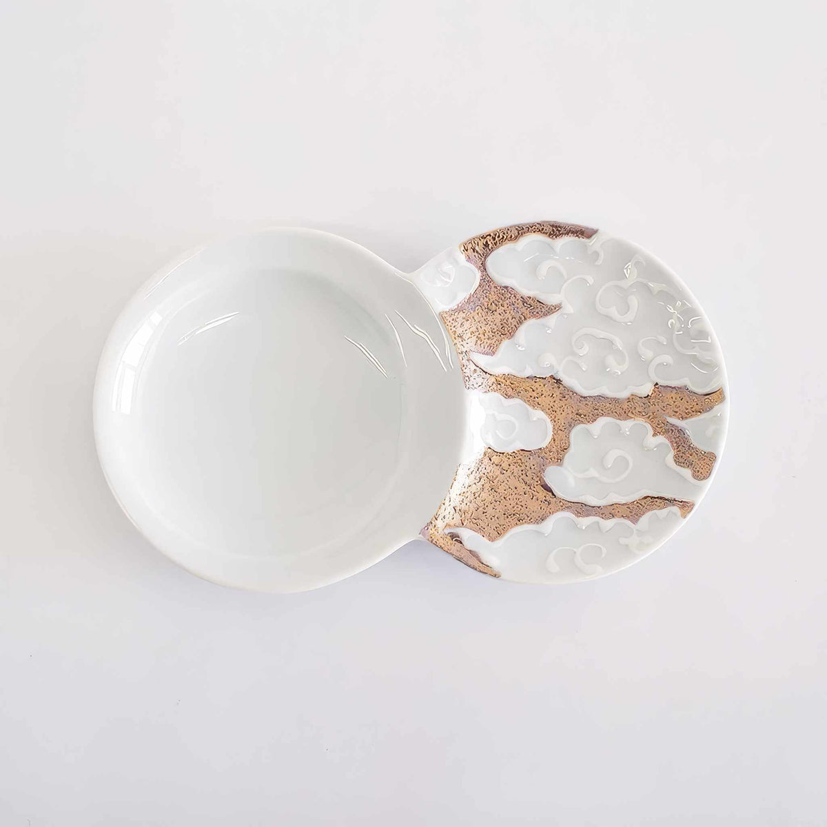 Hasami Ware Cloud Sauce Dish - Silver/Gold