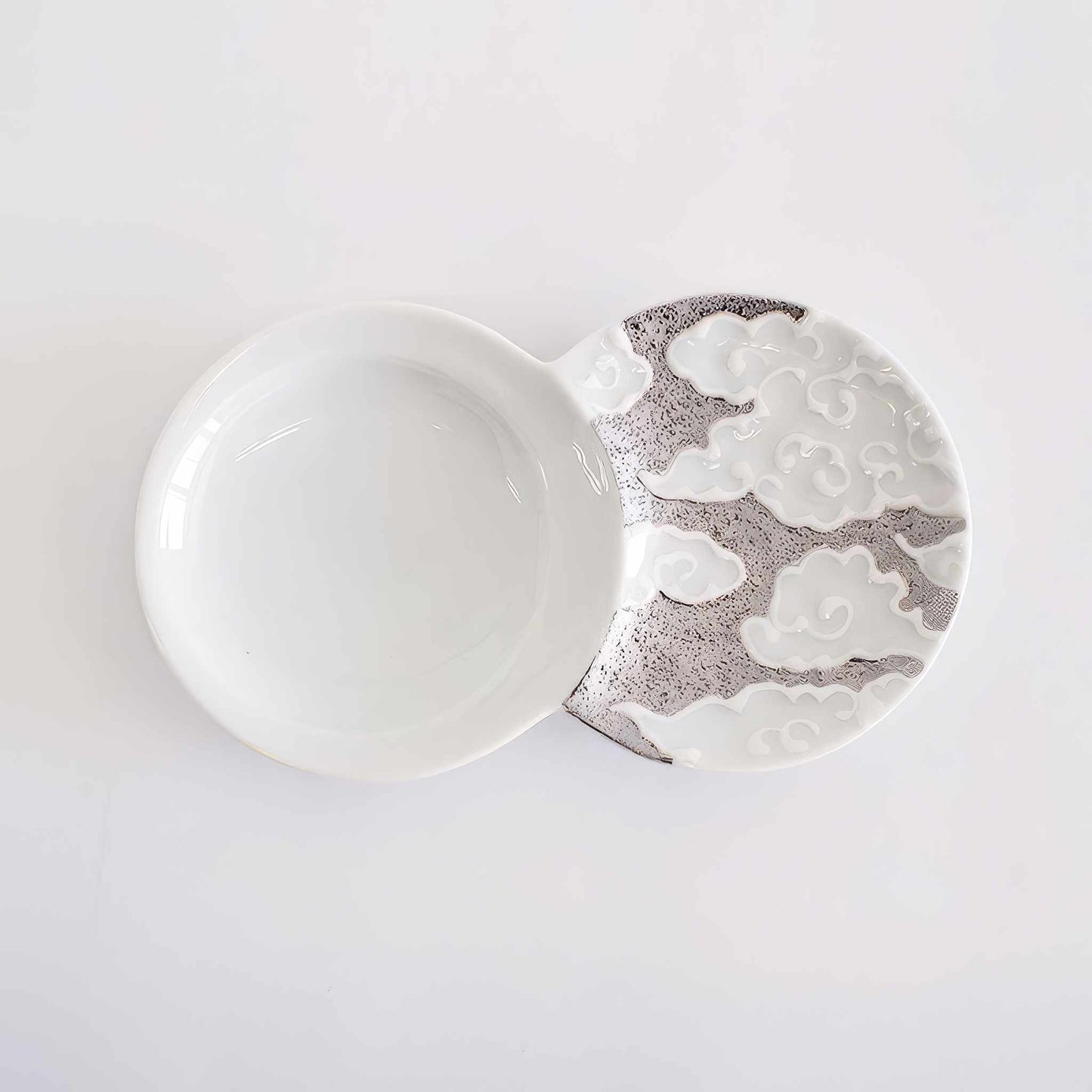 Hasami Ware Cloud Sauce Dish - Silver/Gold