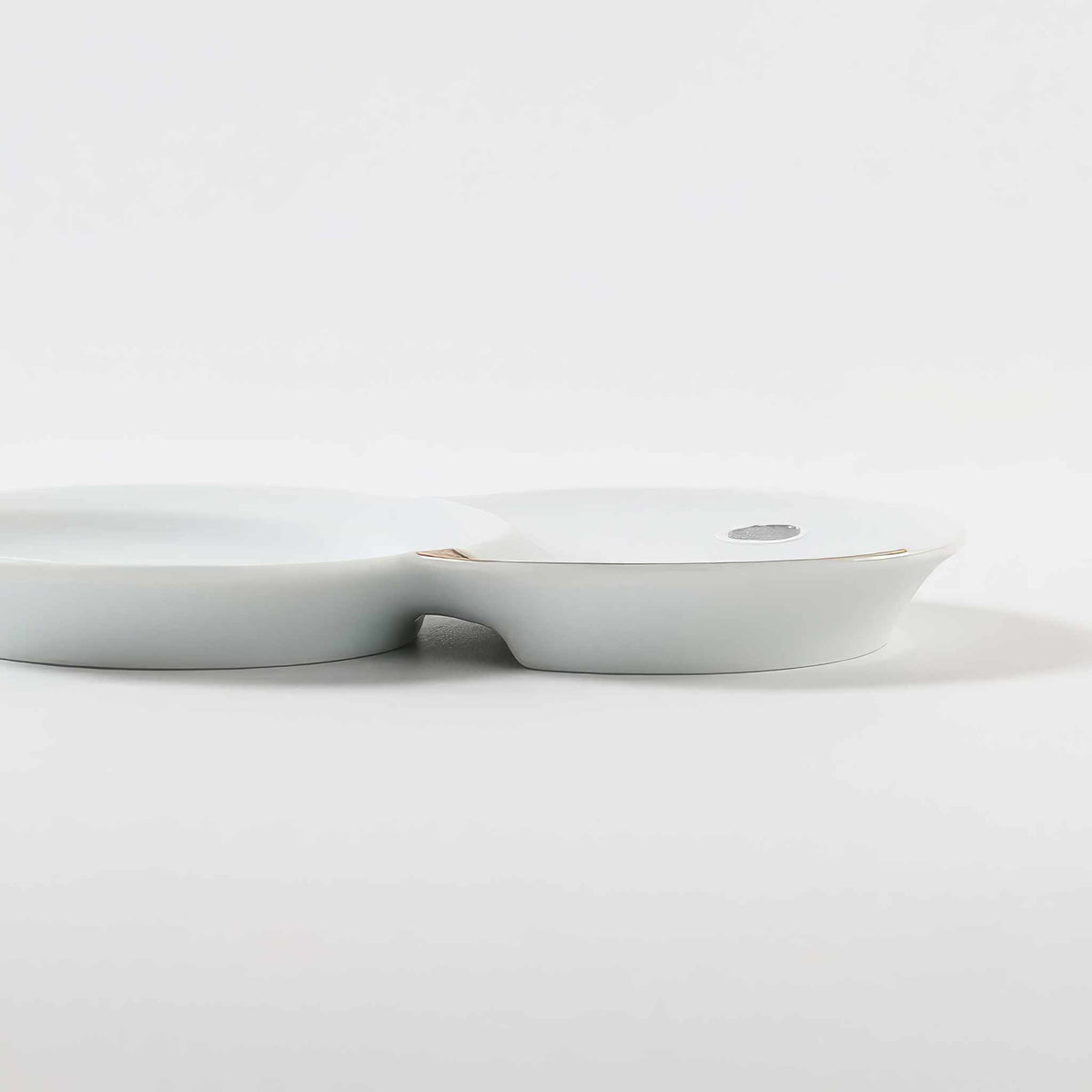 Hasami Ware Mt. Fuji Sauce Dish - Silver/Gold