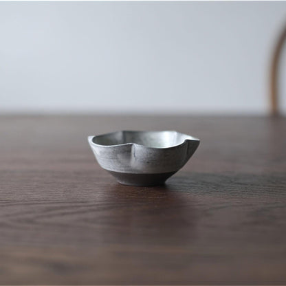 Namihana Handmade Bowl - Small 3.5 in