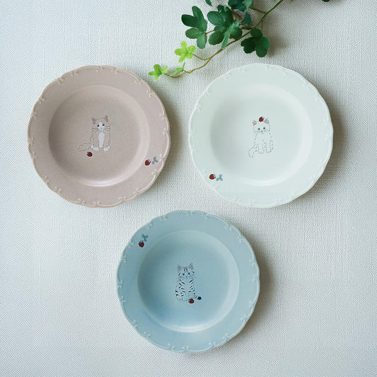 Trio Cat Eco-Friendly Recycled Clay Porcelain Plate - Small 6 in