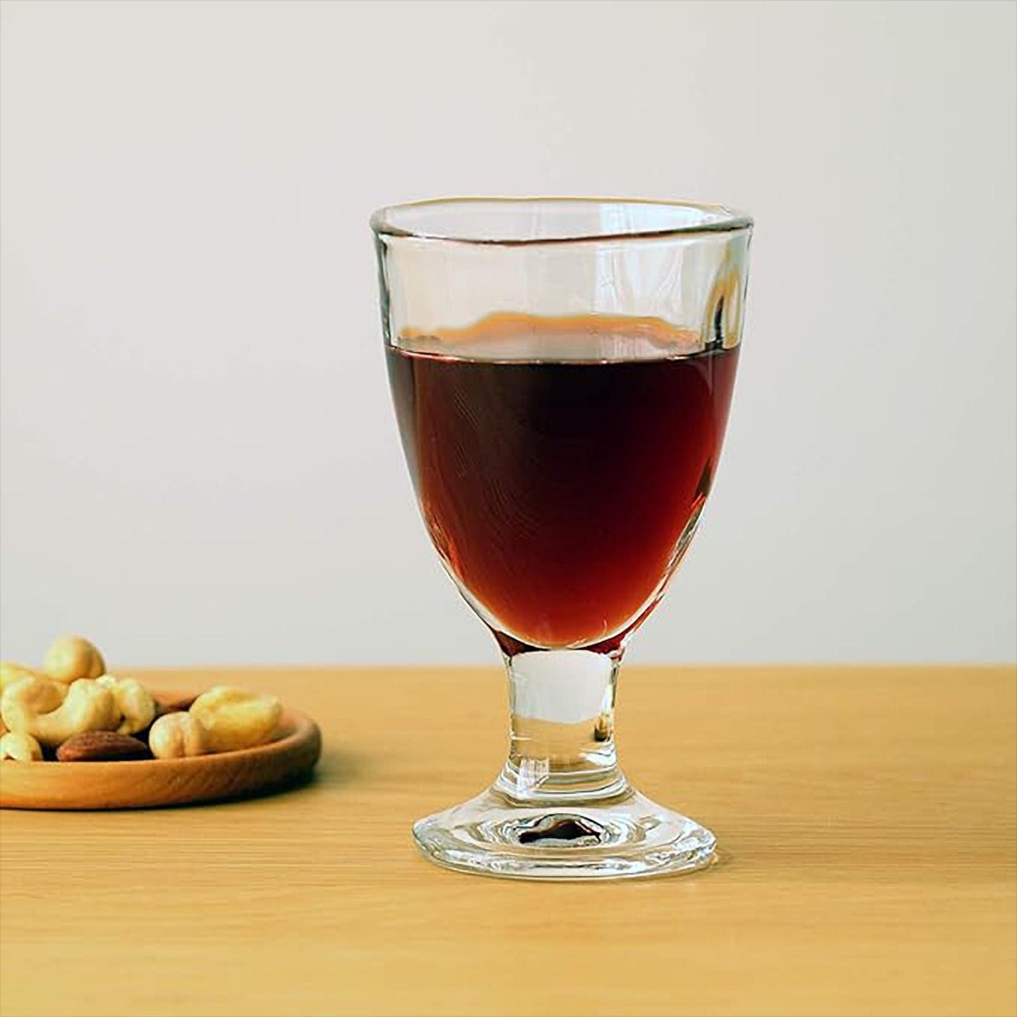 Aderia Handmade Wine Glass