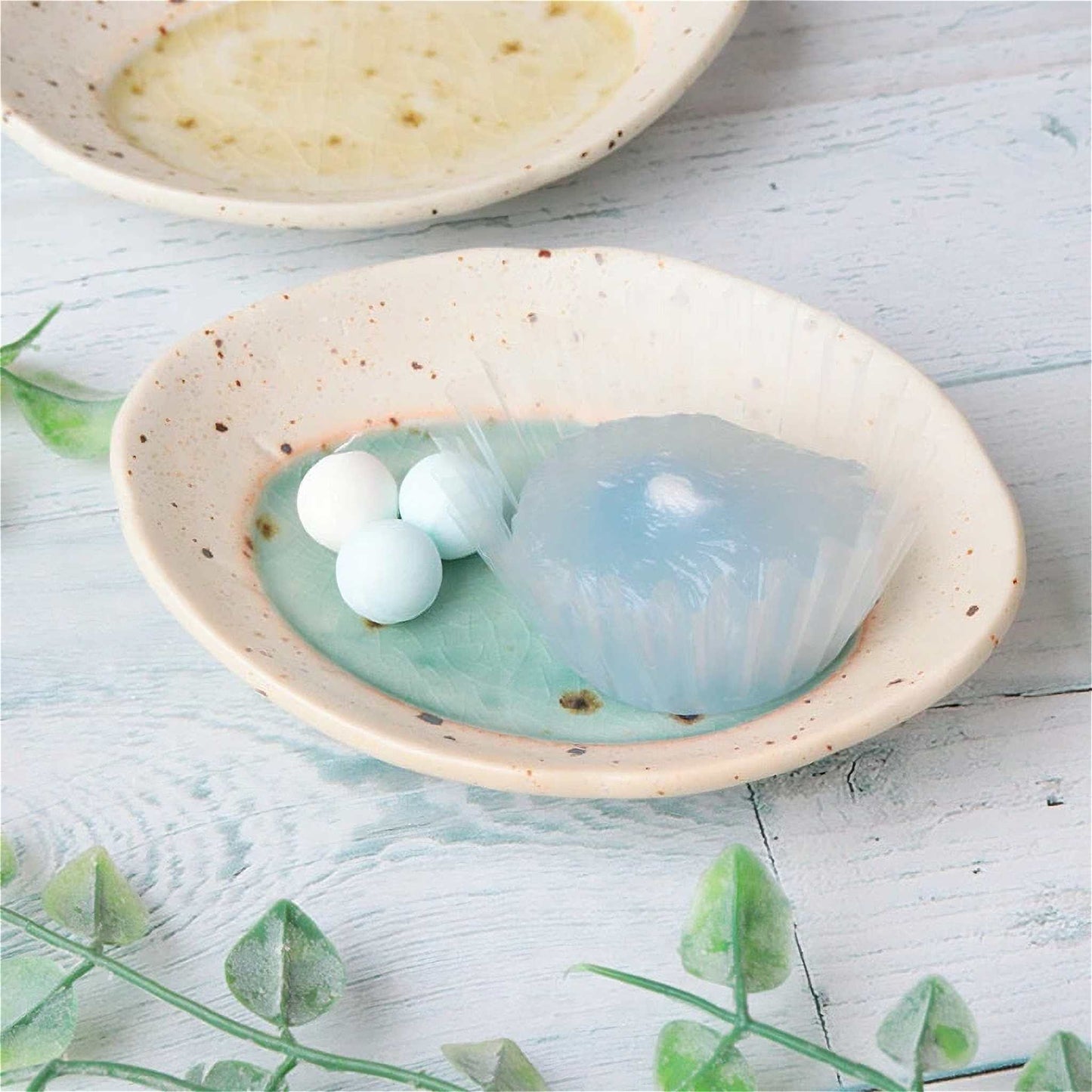 Lake Mino Ware Porcelain Plate - Small 4.4 in Oval - ZenwareCrafts