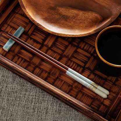 ISHIDA Thank You Chopsticks and Rest Set - Pink/Blue