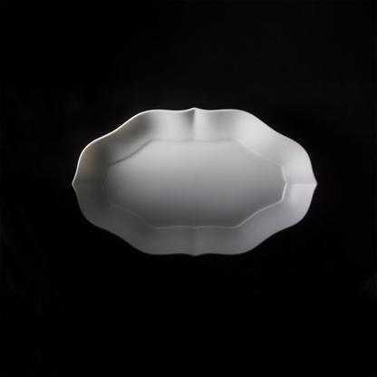 Tsudoi White Oval Shape Platter by Rina Ono