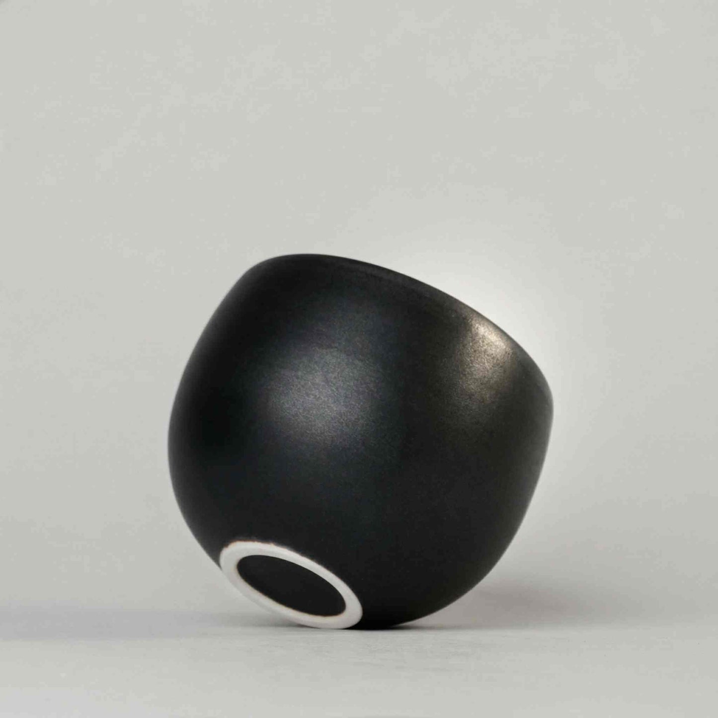 B&W Sabi Handmade Mug with Saucer - Black/White