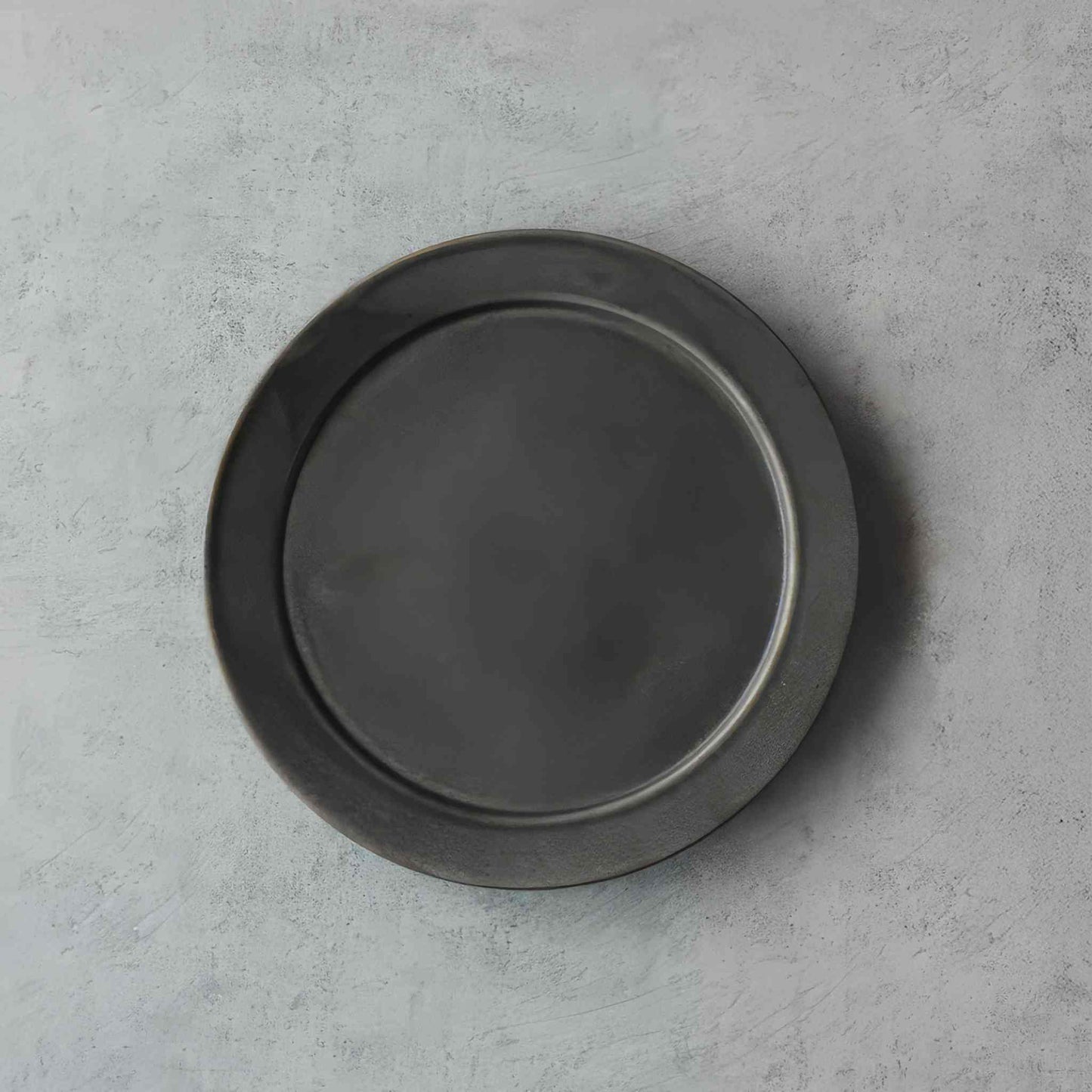 B&W Sabi Handmade Mug with Saucer - Black/White