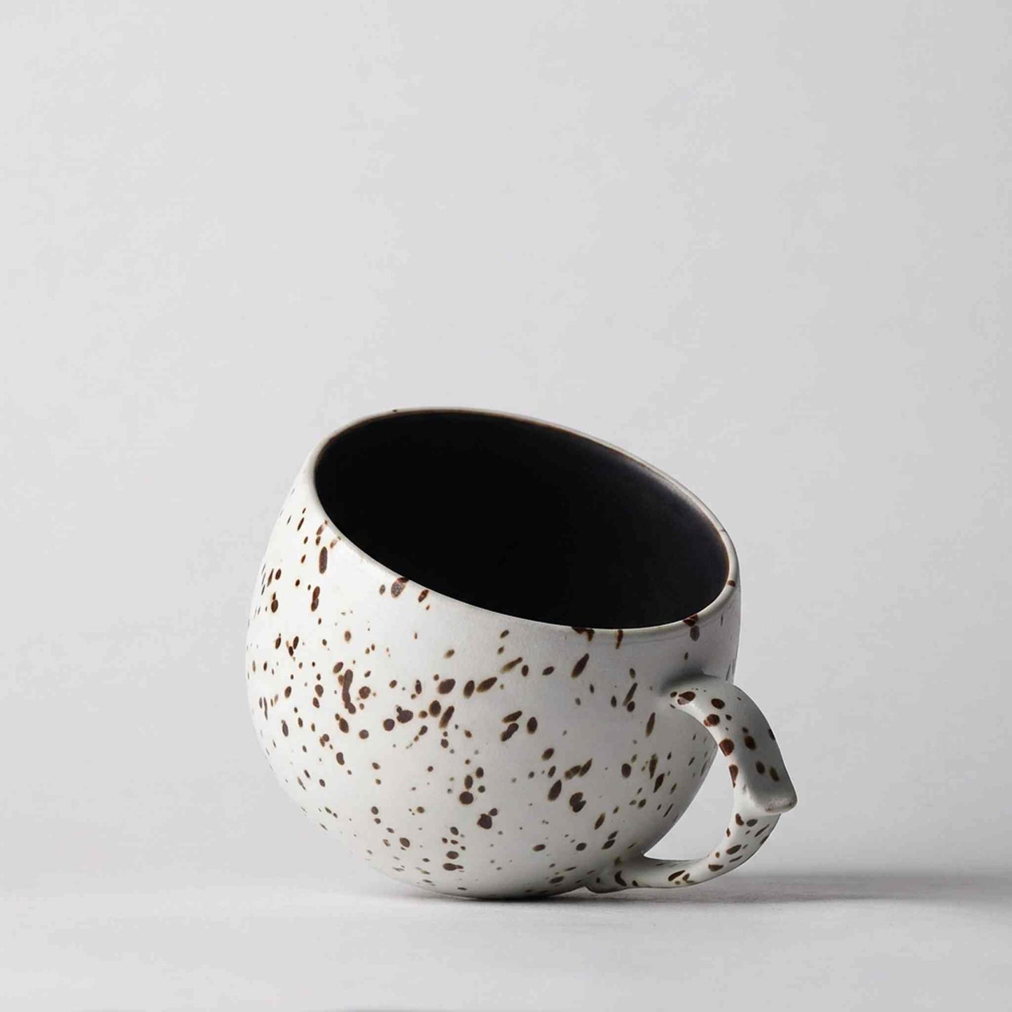 B&W Sabi Handmade Mug with Saucer - Black/White