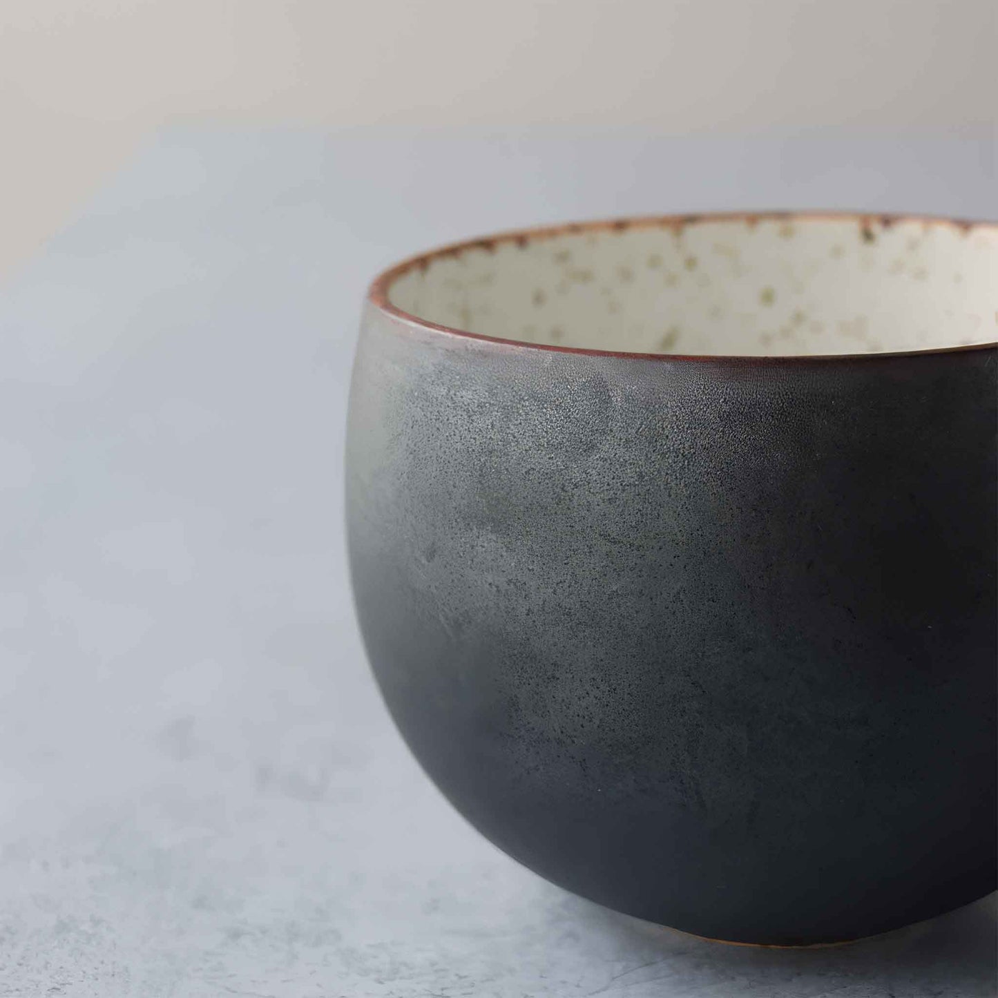 B&W Sabi Handmade Mug with Saucer - Black/White