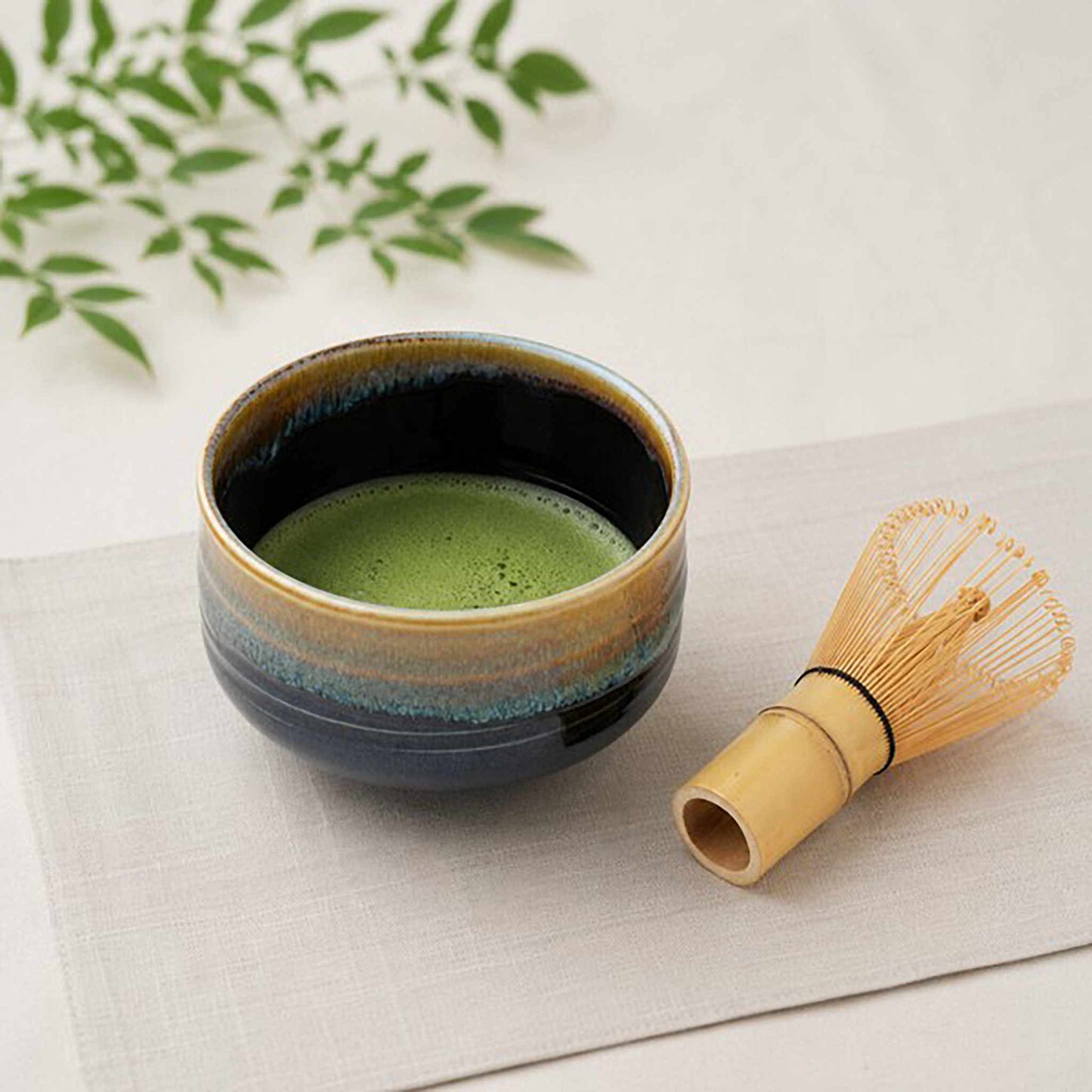 Handmade Hasami Ware Matcha Bowl Set with Whisk - Blue Blower
