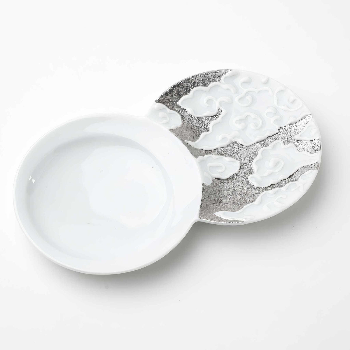 Hasami Ware Cloud Sauce Dish - Silver/Gold