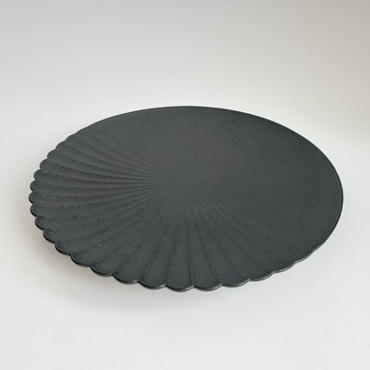Ocean Bubble Handmade Plate - Large 9.0 in Black