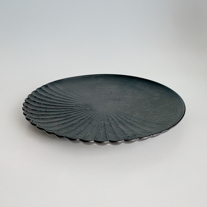 Ocean Bubble Handmade Plate - Small 6.3 in Black