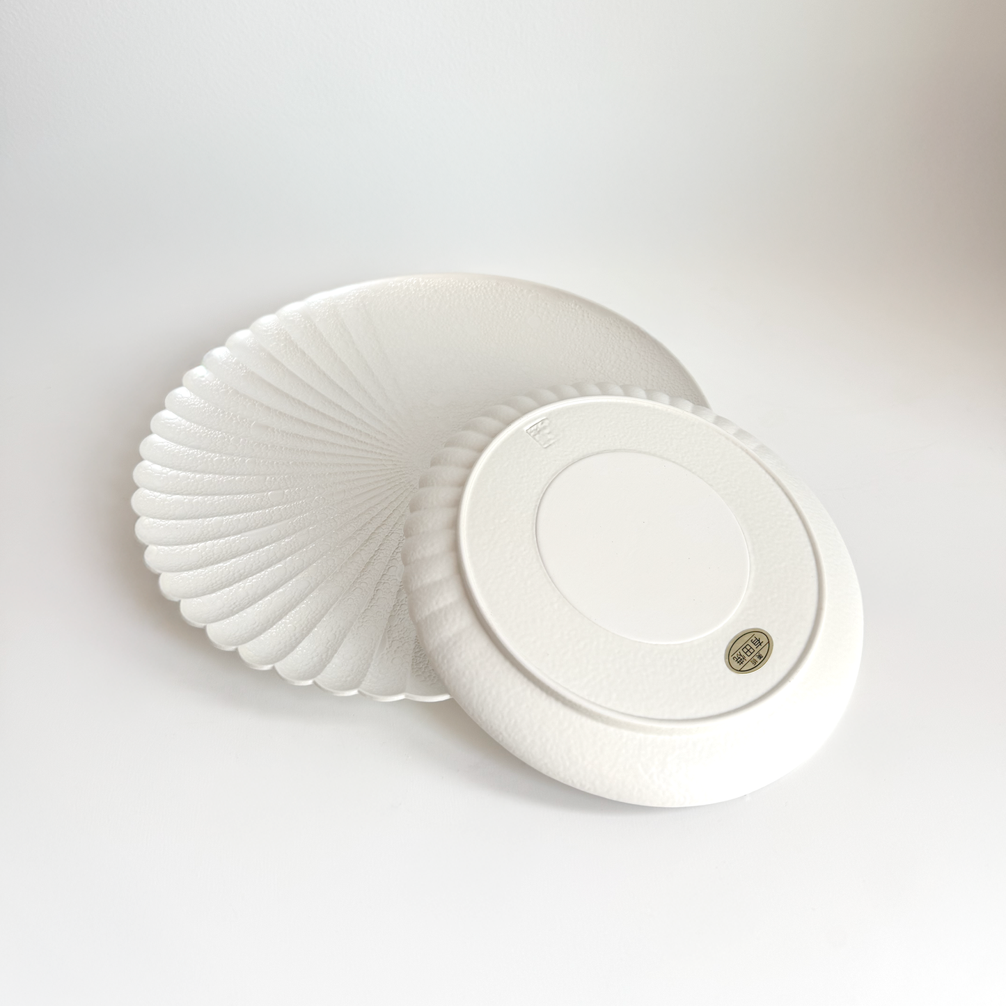 Ocean Bubble Handmade Dinnerware Set - White